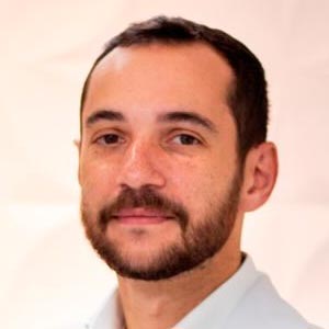 Dr. João Vinicius F. B. Teixeira, Cirurgião Vascular
